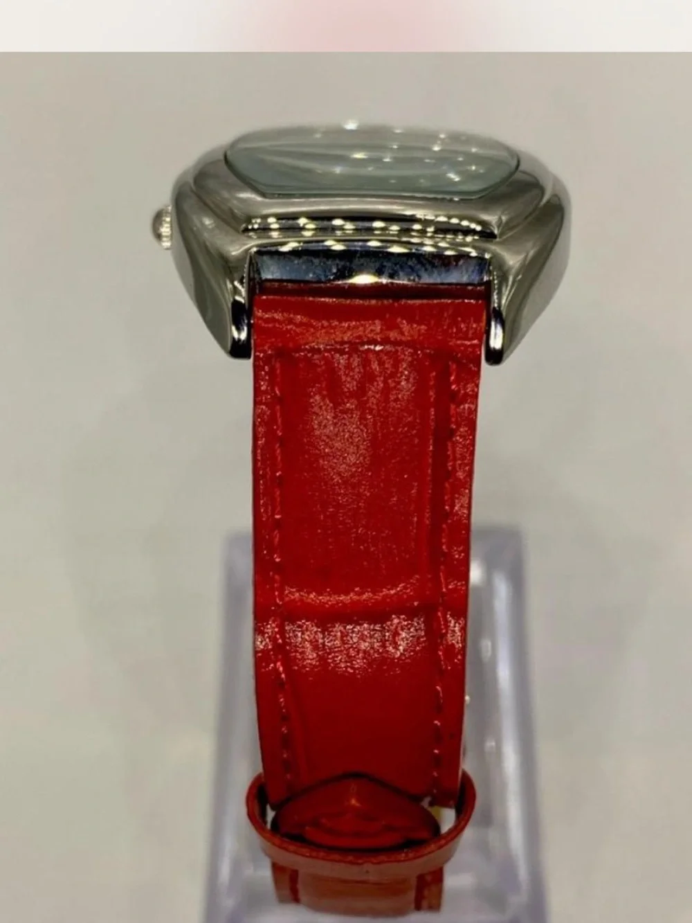 Gossip  *** Ruby Red Leather Strap *** Ladies Quartz Watch ***